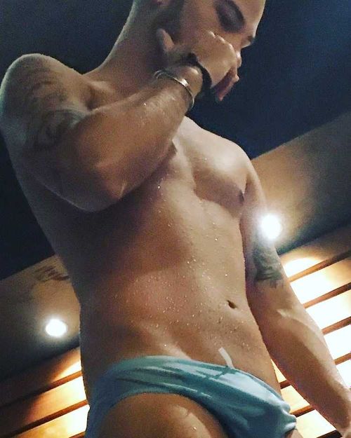 giov_lo nude