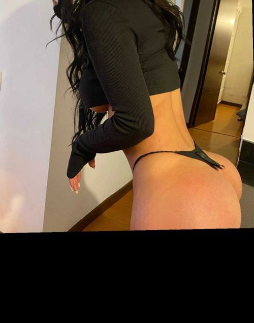 angelahills nude