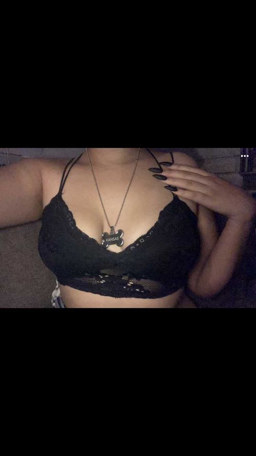 callm3kansas nude