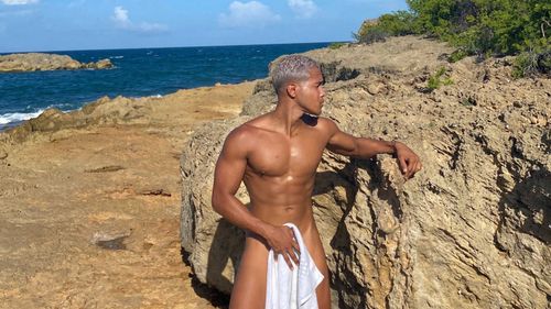 blondeissues nude