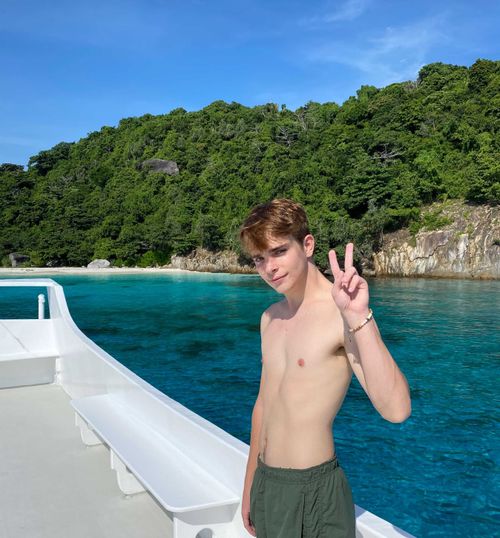 ethanlusby nude