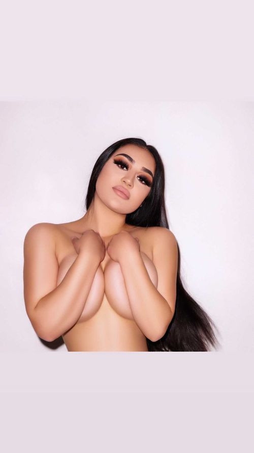molinaalesliee nude