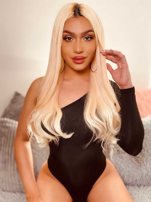 alexaberrymodel
