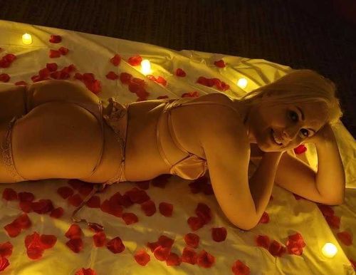 sophiaroseisreal nude